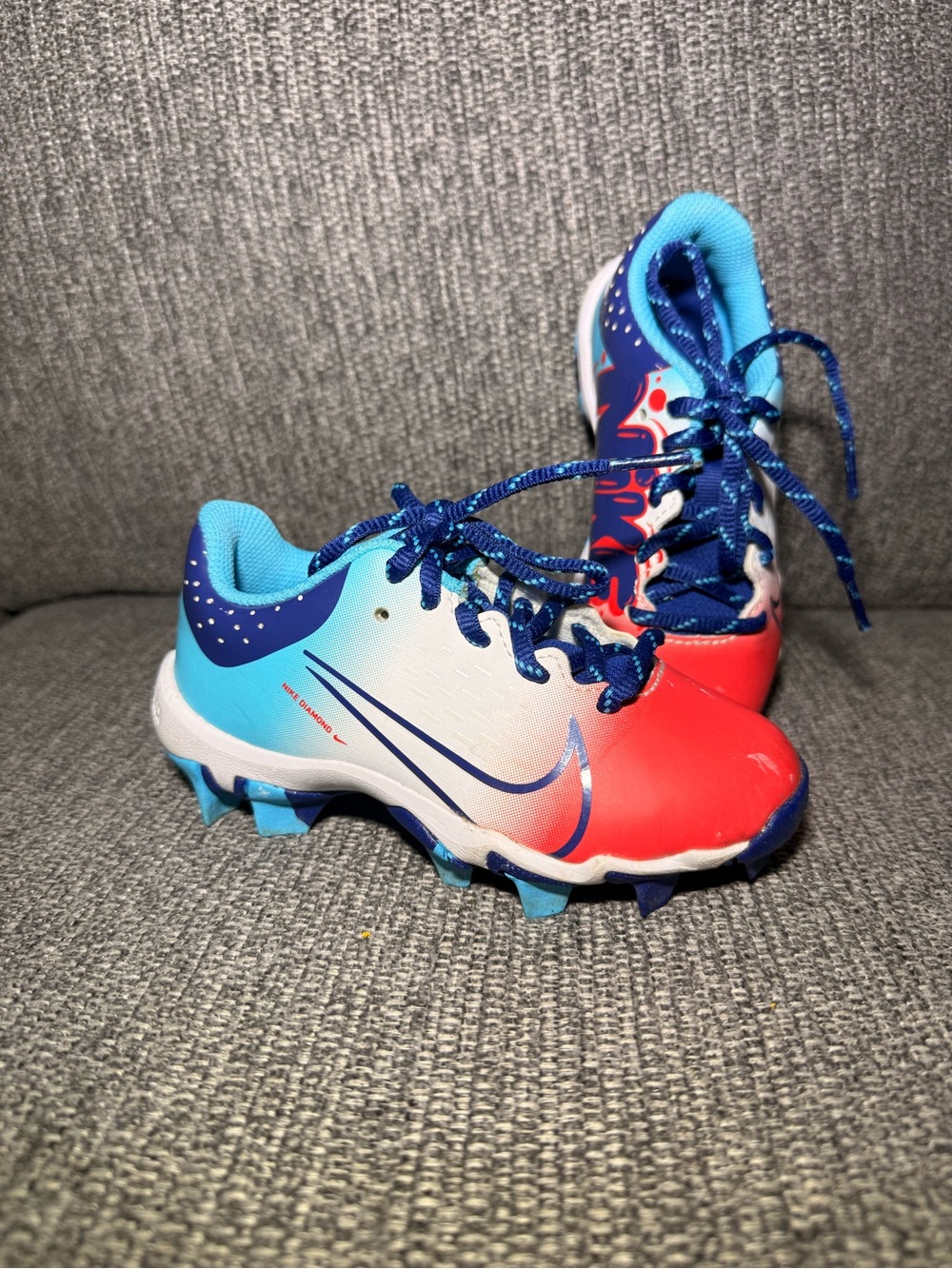 Nike Kids' Hyperdiamond 4 Keystone softball cleats toddler size 10C unisex